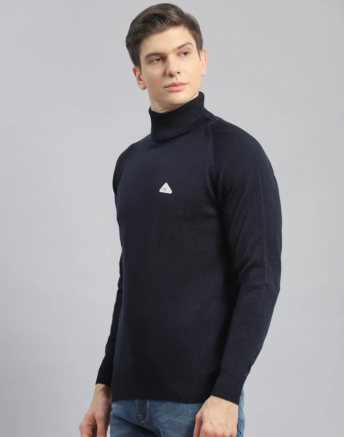 Men Navy Blue Solid H Neck Full Sleeve Pullover