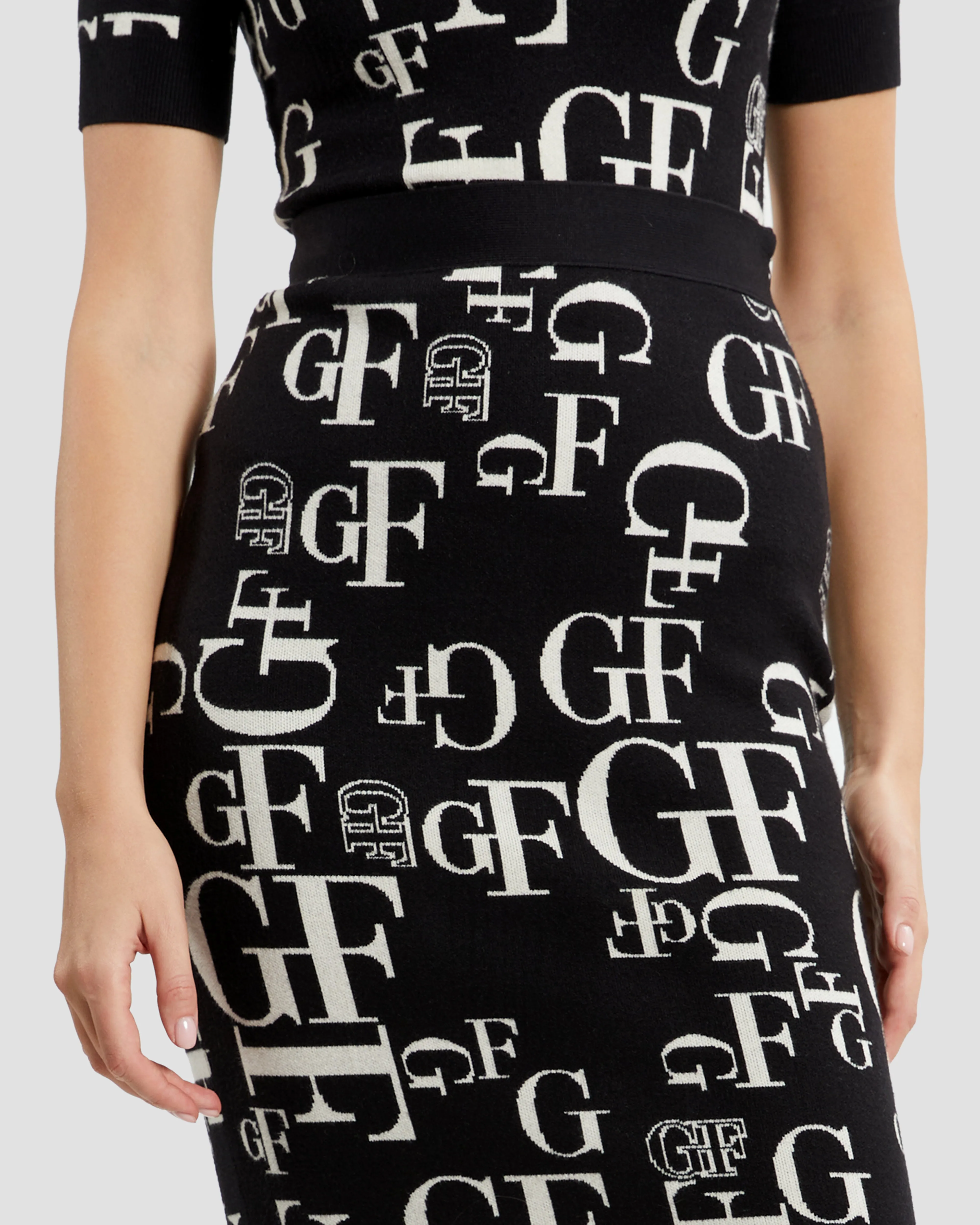 Monochrome Monogram Pencil Skirt