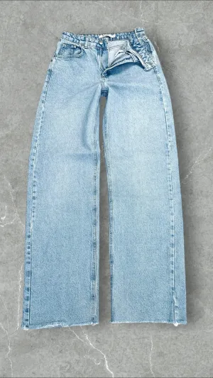 NA-KD ASYMMETRIC WIDE LEG JEANS