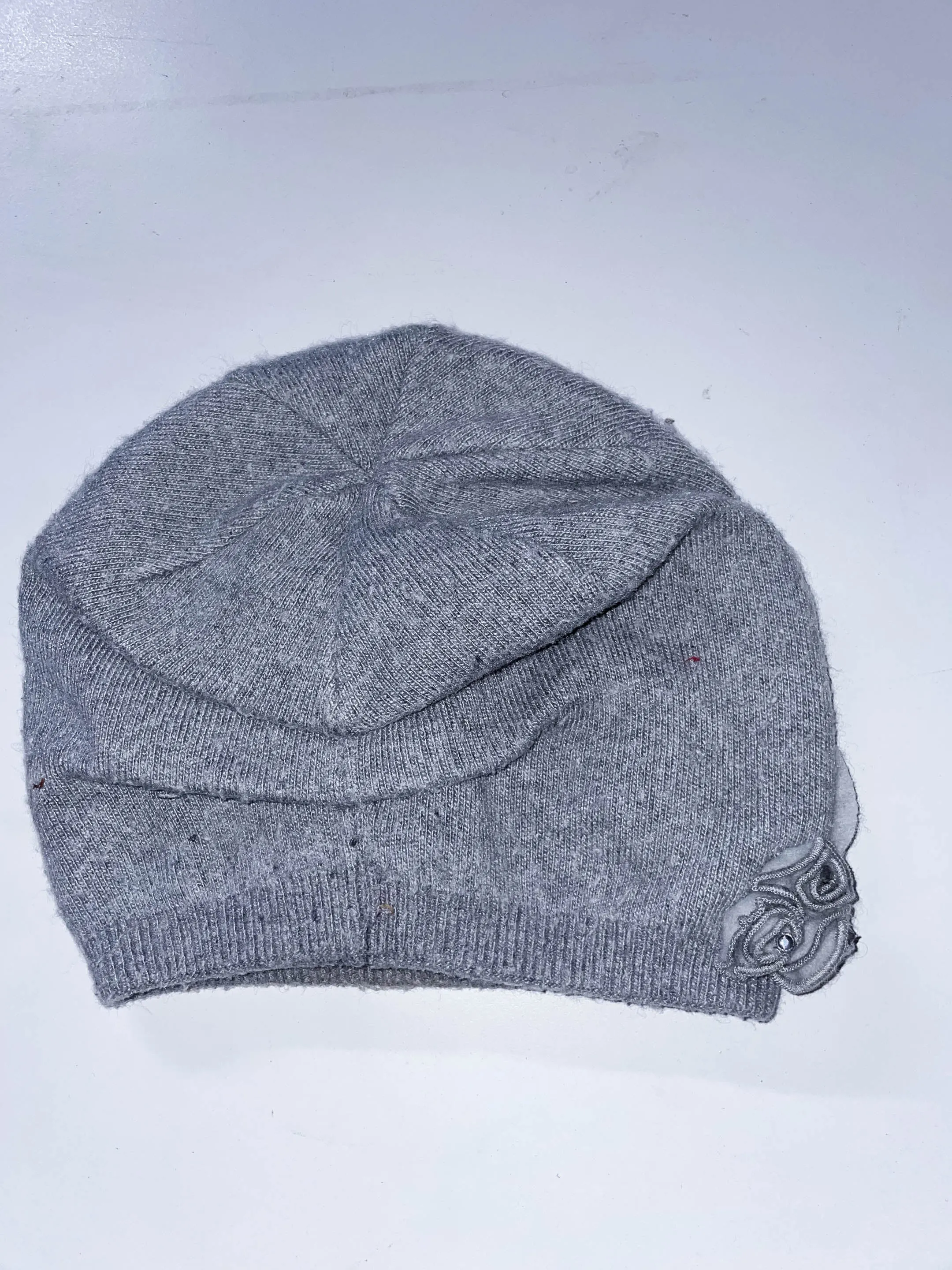 Vintage grey womens beanie hat with flower embroidery