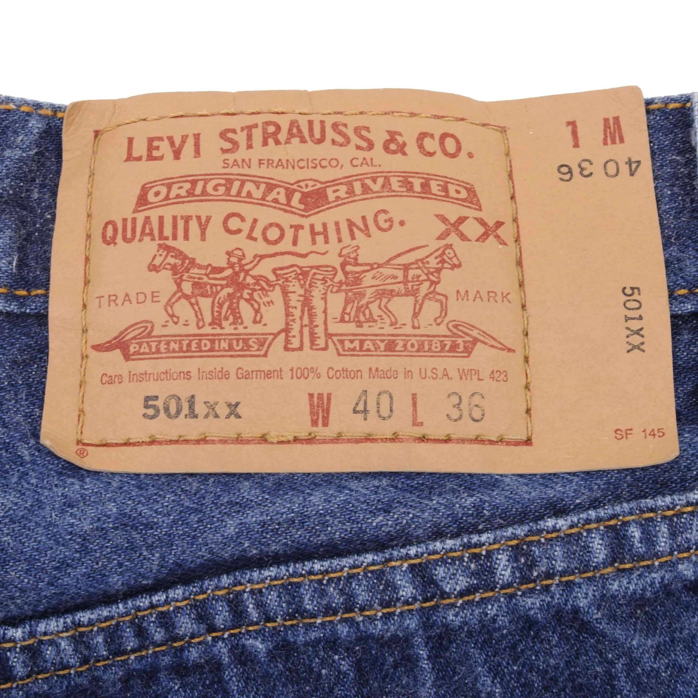 VINTAGE LEVIS 501 JEANS INDIGO 1990S SIZE W40 L34 MADE IN USA