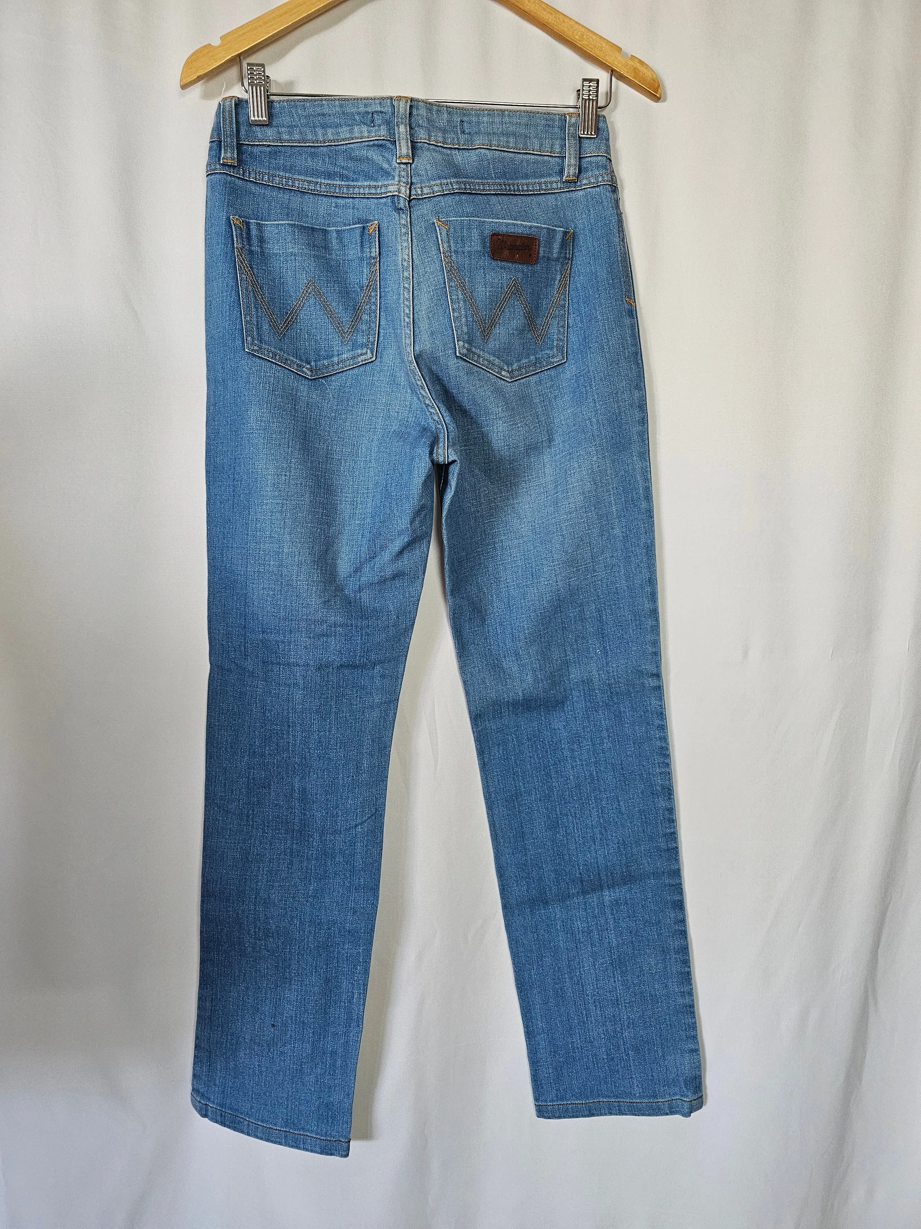 Vintage Wrangler jeans tag 12 (more like 10).