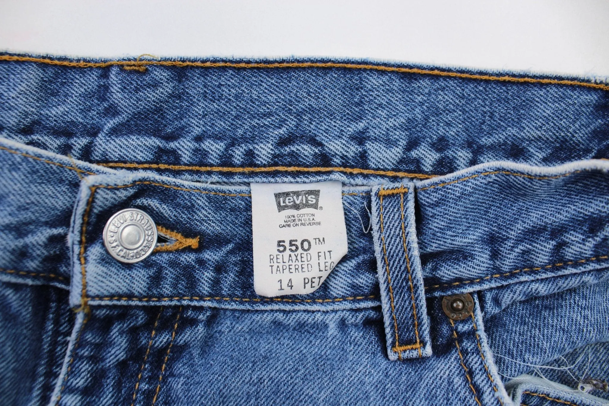 Women's Levi's 550 Medium Wash Denim Jeans